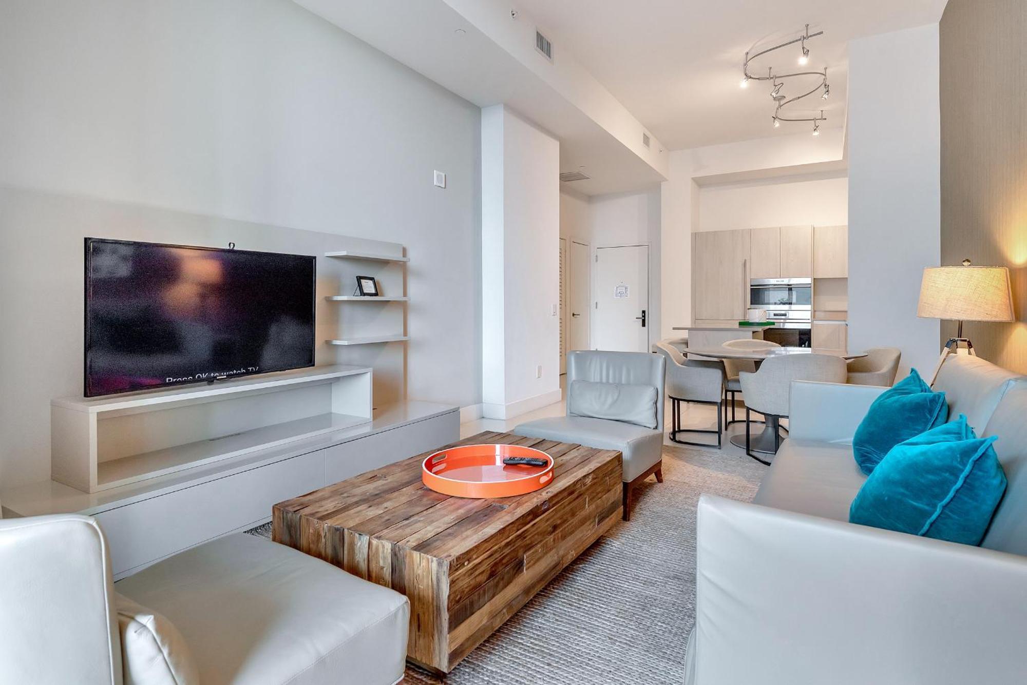 203-1Br/1Ba At The Beach Gem! Lux Amenities! Hollywood Exterior photo